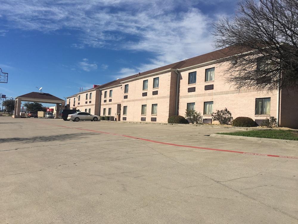 Red Roof Inn Fort Worth - Saginaw Екстер'єр фото